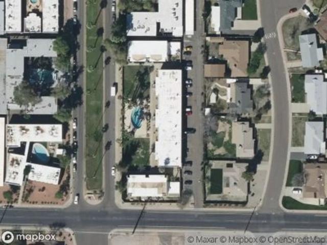 N 17th Ave