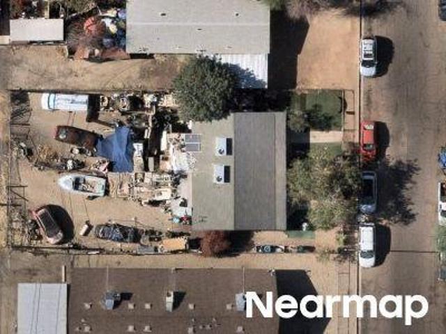 N 17th Dr