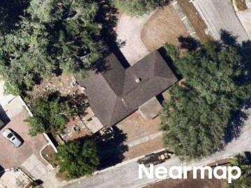 N 19th St