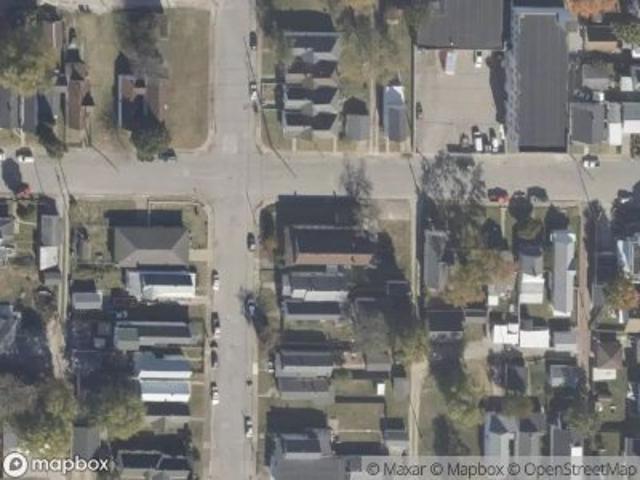 N 10th Ave