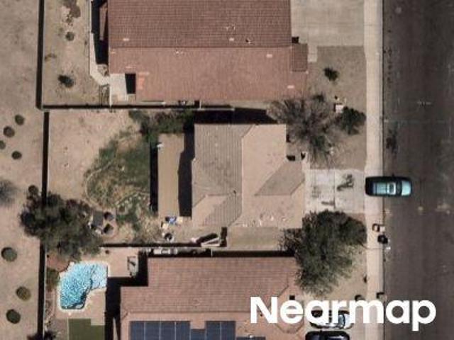 N 110th Dr