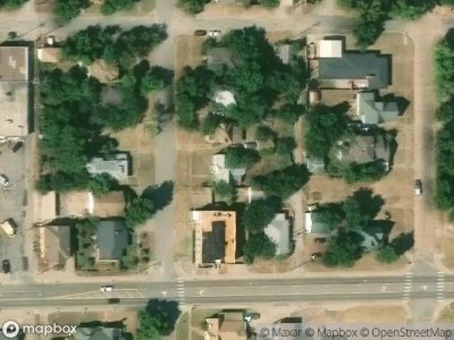N 11th St