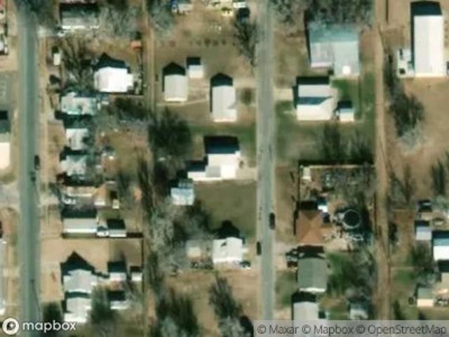 N 11th St