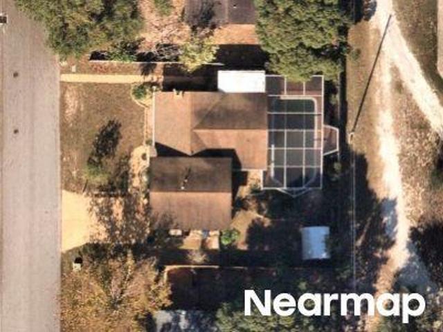 N 12th St