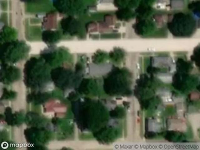 N 12th St