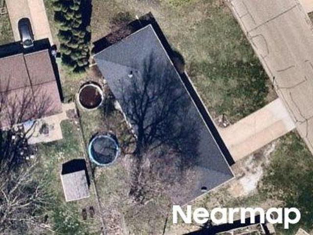 N 12th St
