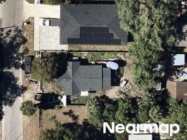 N 13th St