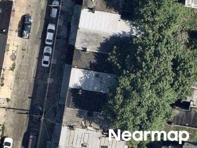 N 13th St