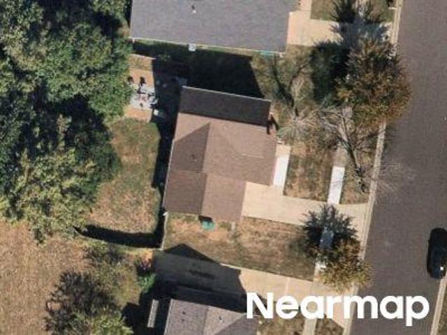 N 13th St