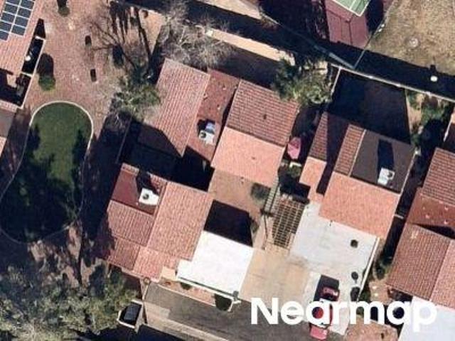 N 24th Dr