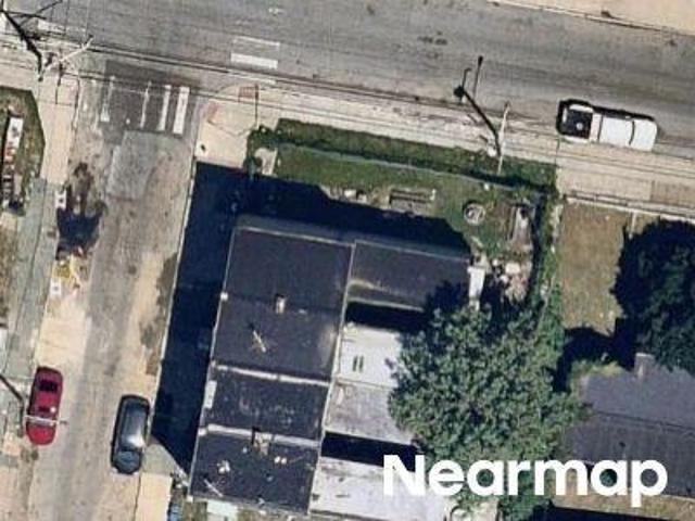N 24th St