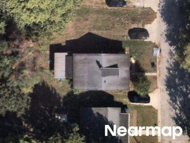 N 26th St