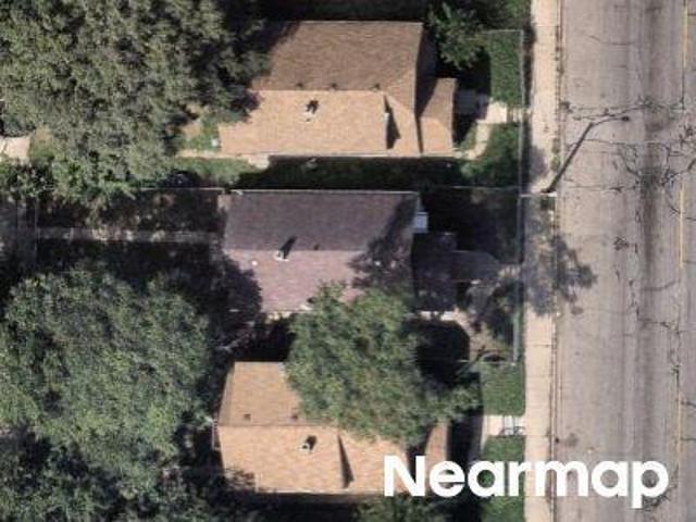 N 27th St