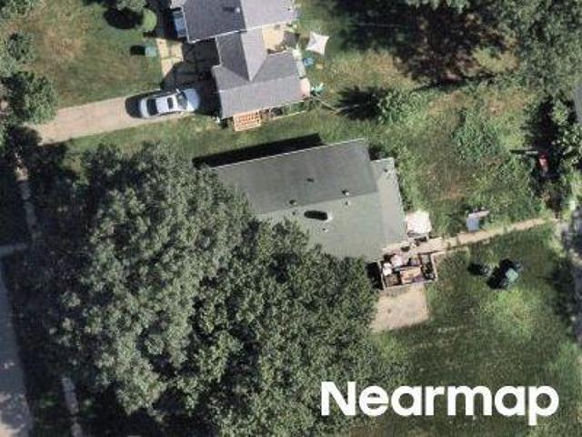 N 28th Ave