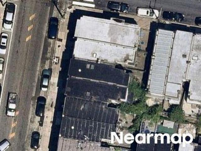 N 29th St