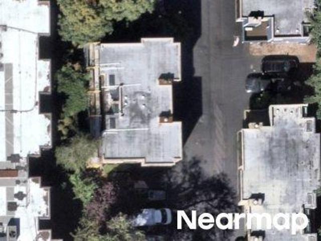 N 200th St # 6