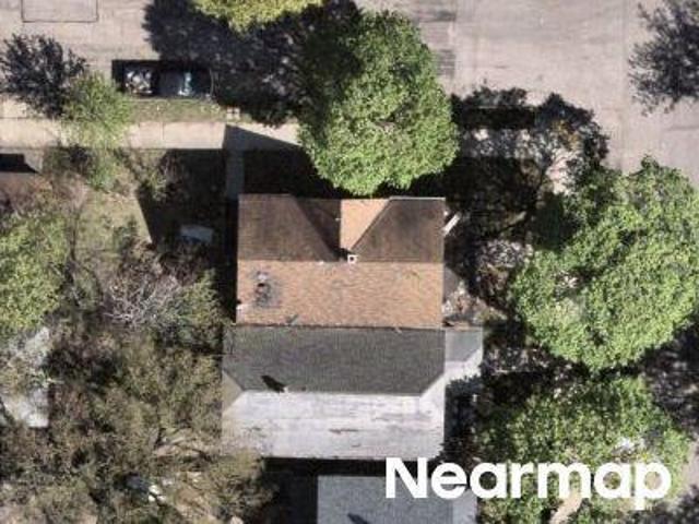 N 20th St