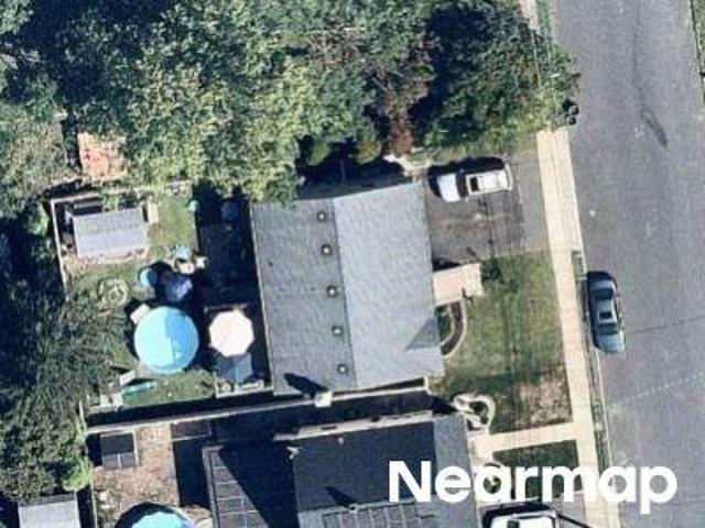 N 20th St