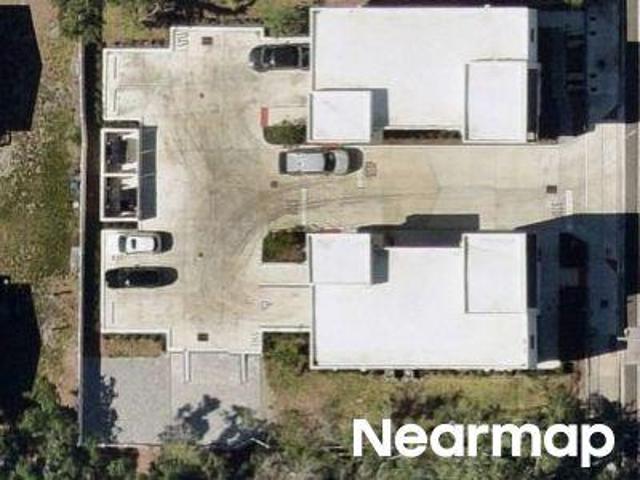 N 22nd St