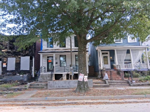 N 22nd St