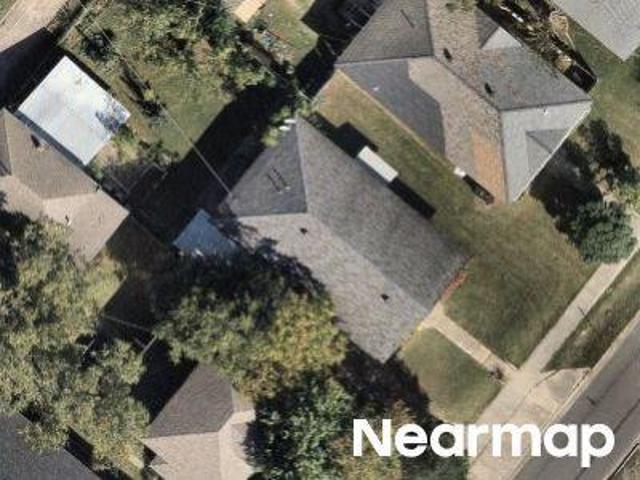 N 22nd St