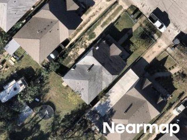 N 23rd St