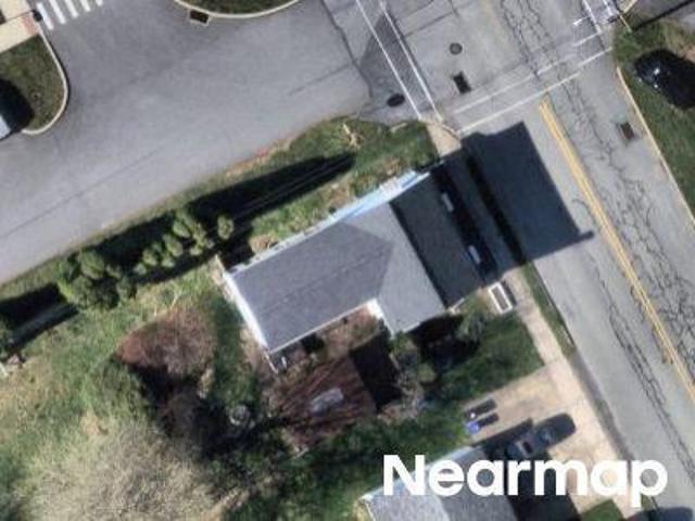 N 2nd St
