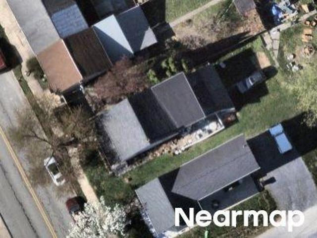 N 2nd St
