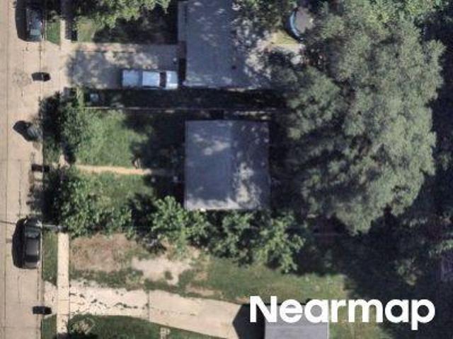 N 35th St