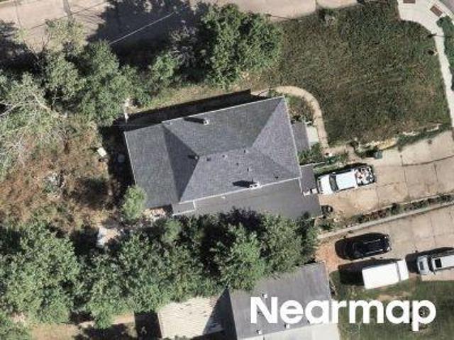 N 36th St