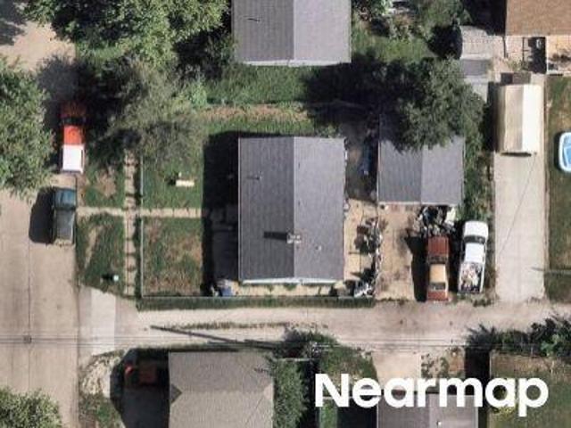 N 36th St