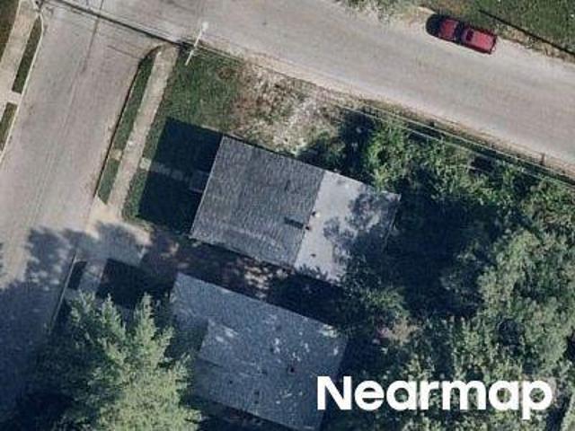 N 37th St
