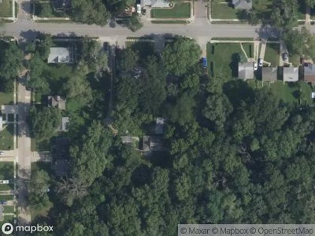 N 38th St