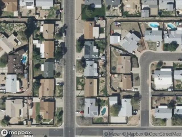 N 39th Ave