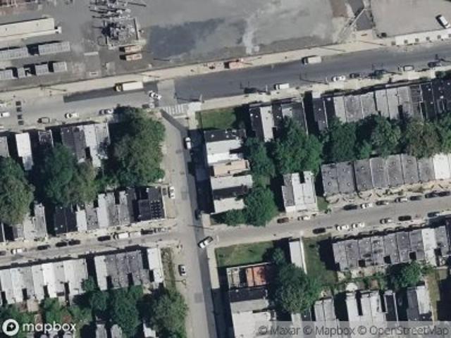 N 39th St