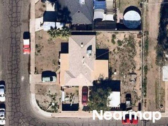 N 30th Dr