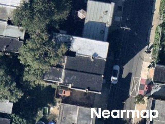 N 31st St