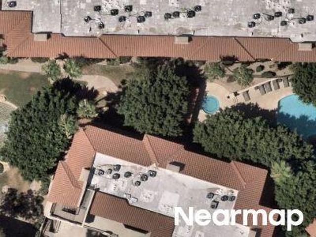 N 32nd St Unit