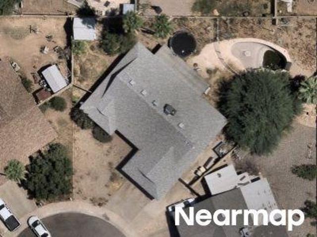 N 46th Ave