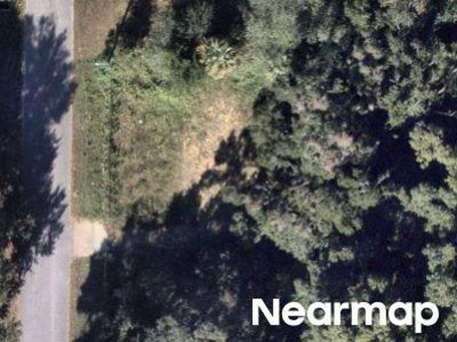 N 46th Ave
