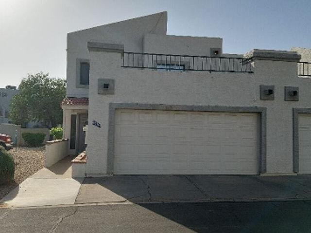 N 47th Ln