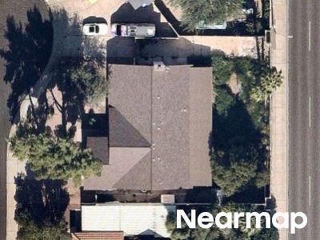 N 47th Pl