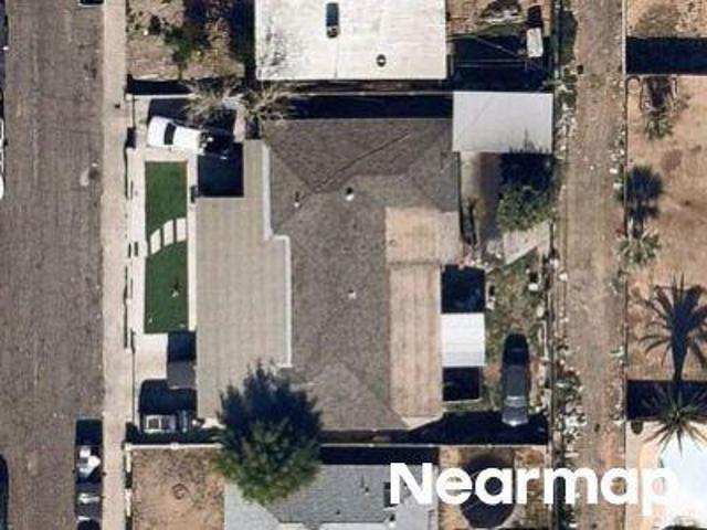 N 48th Ave