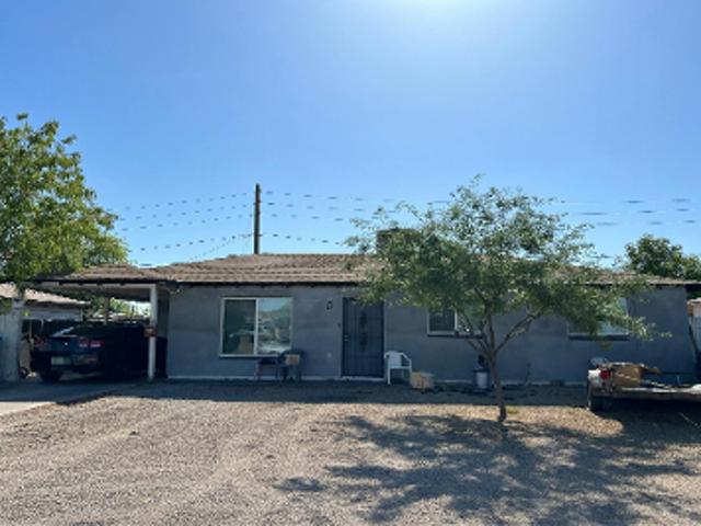 N 49th Dr
