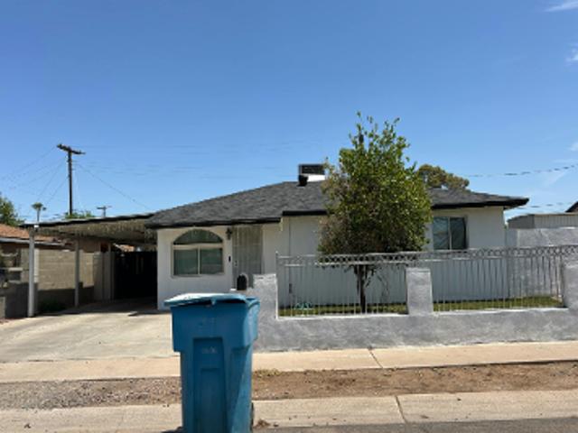 N 40th Ave