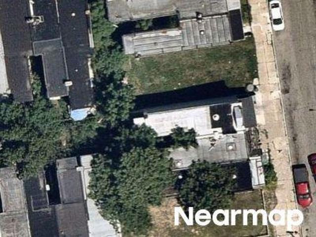 N 43rd St