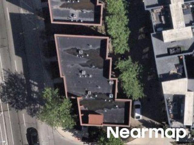 N 4th St