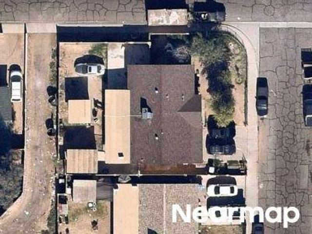 N 51st Dr