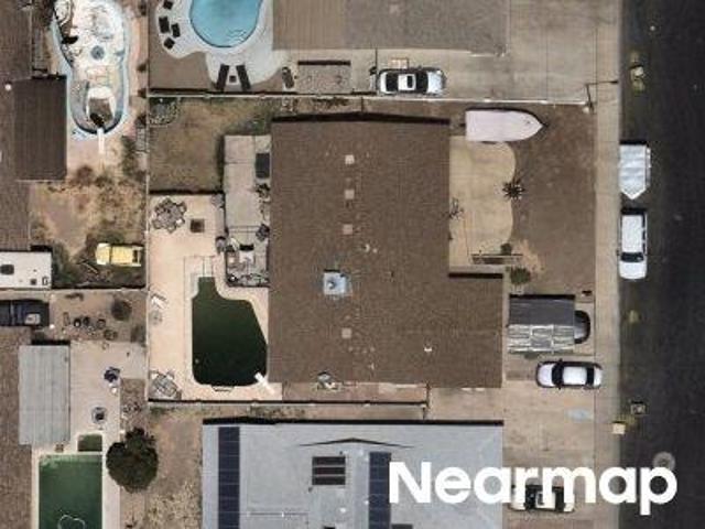 N 51st Ln