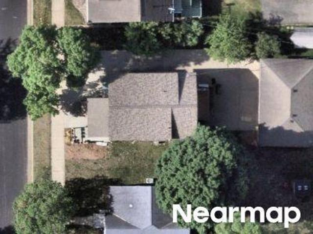 N 5th Ave